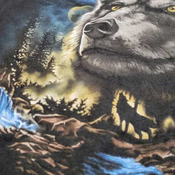 DOM Wolf Pack Night Unisex Graphic T-shirt Size 3XL Black Wolves - Picture 8 of 9